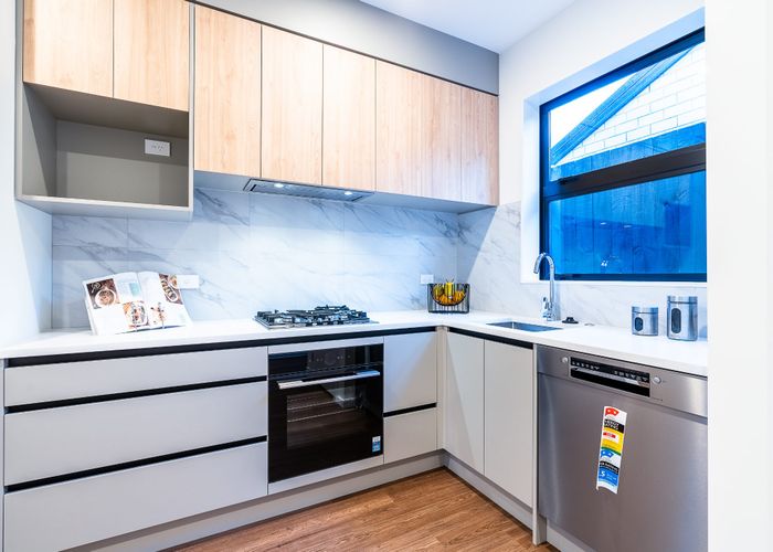  at 8 Papai Lane, Massey, Waitakere City, Auckland