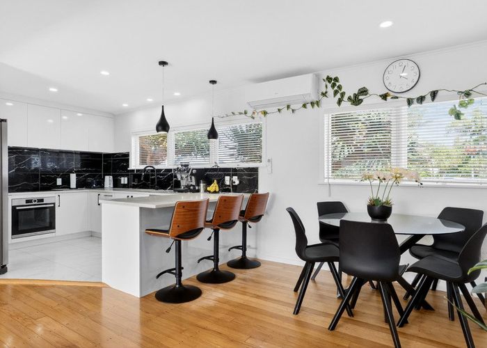  at 1/7a Corunna Road, Milford, North Shore City, Auckland