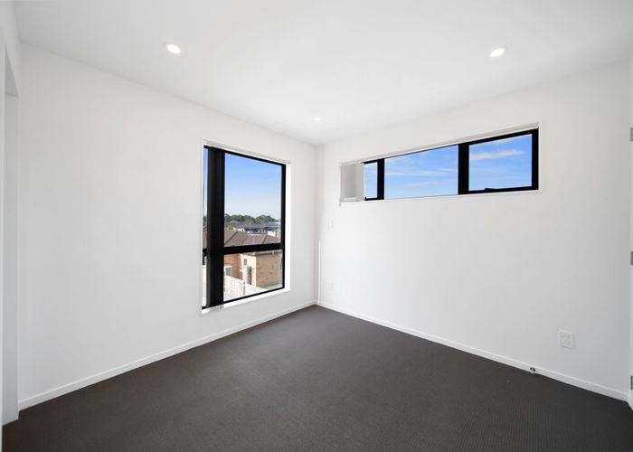  at 17 Aumarire Lane, Favona, Manukau City, Auckland