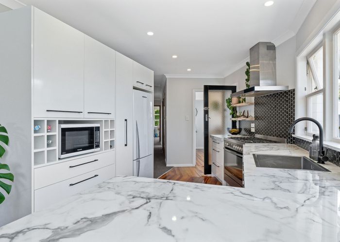  at 6 Glen Street, Levin, Levin