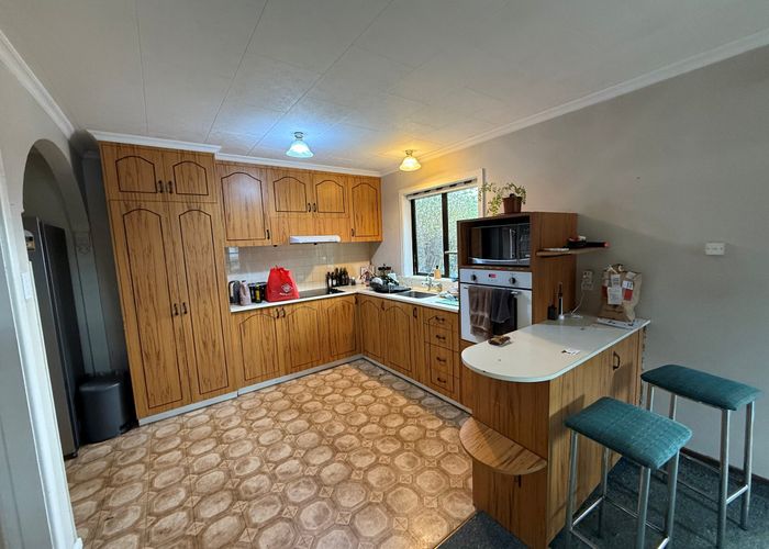  at 8 Appleby Crescent, Burnside, Christchurch City, Canterbury