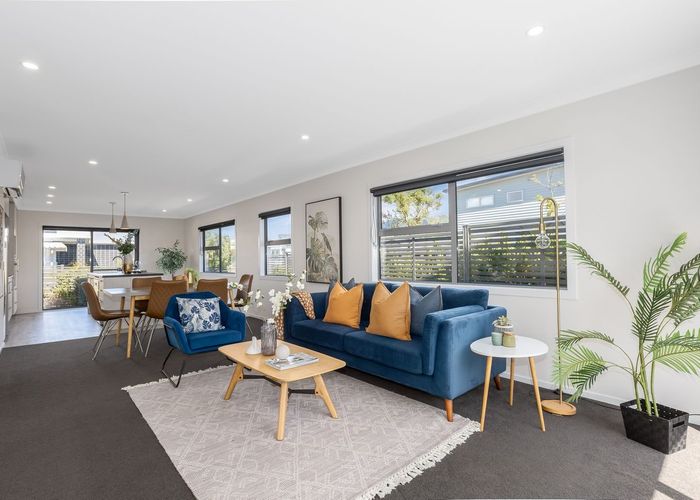  at 9 Karearea Ave, Kenepuru, Porirua, Wellington
