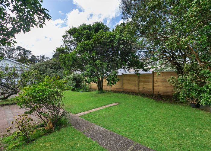  at 6 Atarangi Road, Greenlane, Auckland