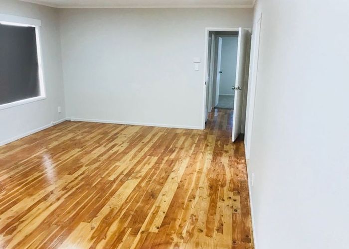  at 1/21 Ferndale Road, Mount Wellington, Auckland