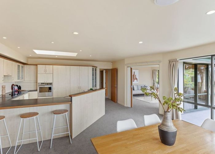  at 43 Aotea Terrace, Huntsbury, Christchurch City, Canterbury