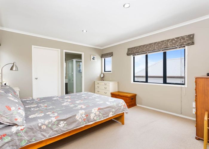  at 131 Fernhill Way, Albany, North Shore City, Auckland