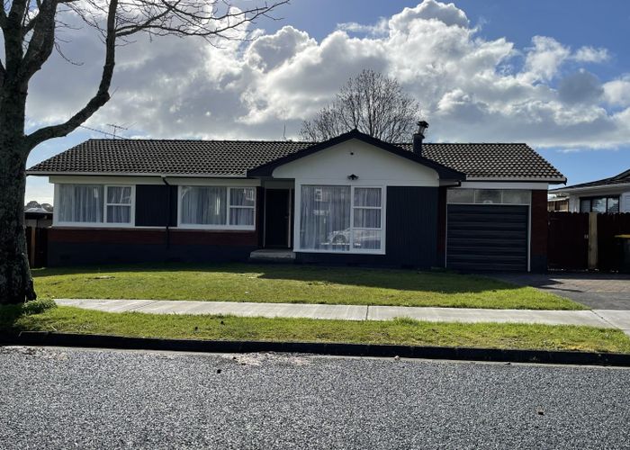  at 56 Beechdale Crescent, Pakuranga Heights, Auckland