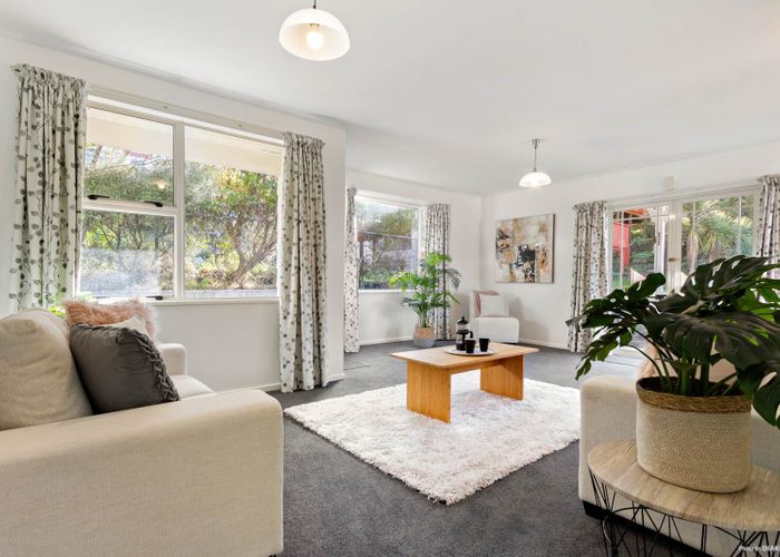  at 7 Roland Hill, Glen Eden, Auckland