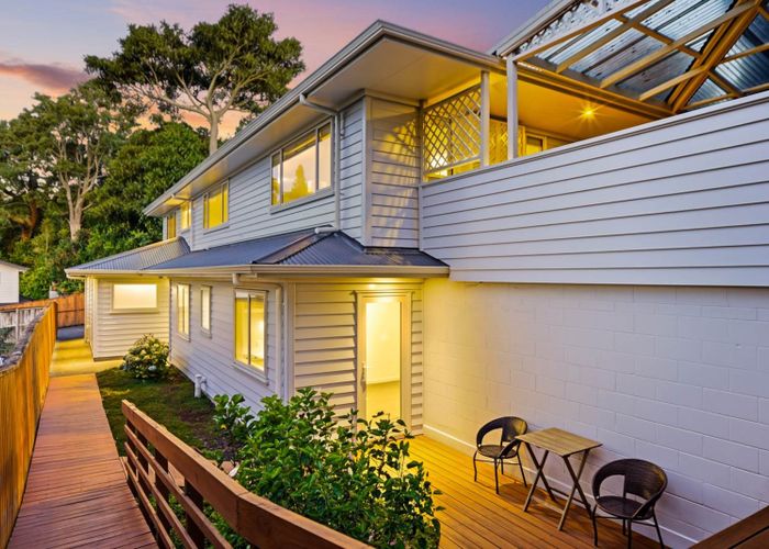  at 13A  Squirrel Lane, Browns Bay, North Shore City, Auckland