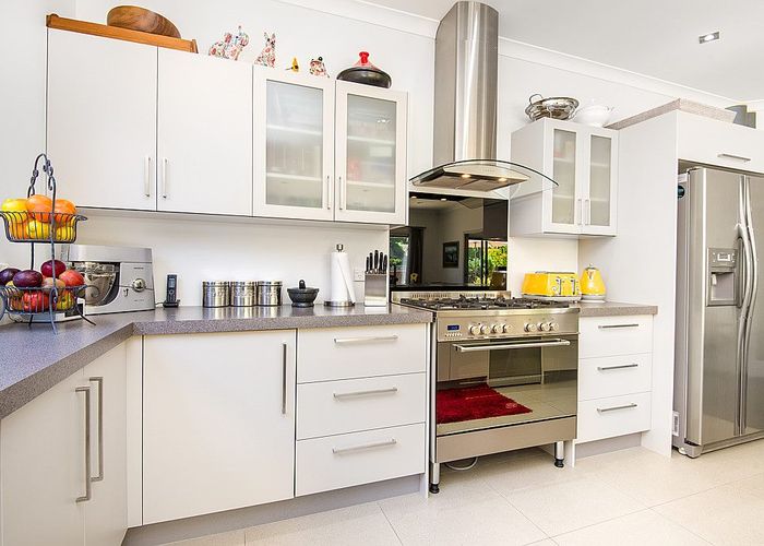  at 24 Paparoa Crescent, Aotea, Porirua