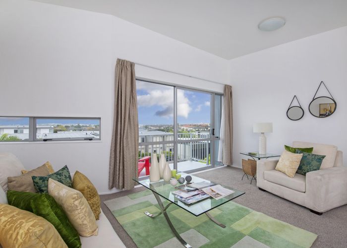  at 40/7 Kelvin Hart Drive, East Tamaki, Auckland