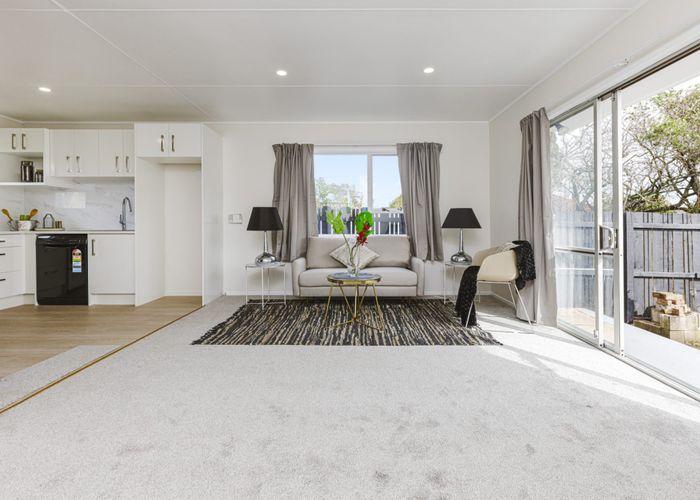  at 1/4 Thorn Place, Papatoetoe, Auckland