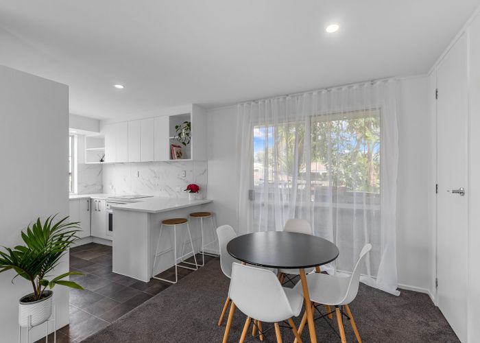  at 3/56 Flanshaw Road, Te Atatu South, Waitakere City, Auckland