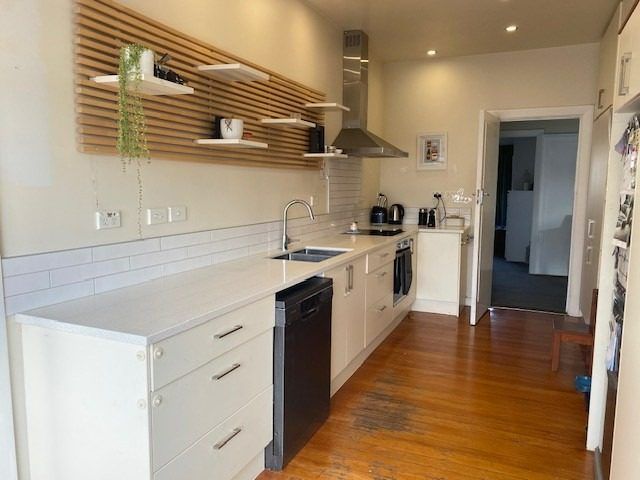  at 94 Mays Road, St. Albans, Christchurch City, Canterbury
