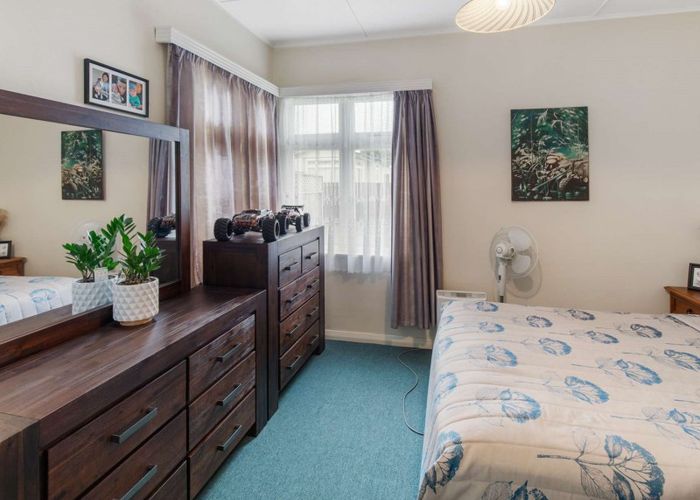  at 4 Rosedale Place, Levin, Levin