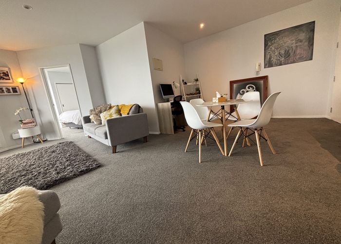  at 5B/84 Gunner Drive, Te Atatu Peninsula, Waitakere City, Auckland