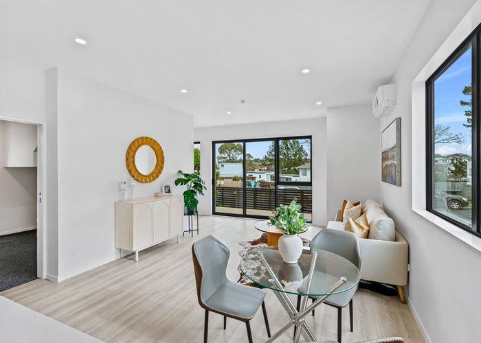  at 56 Oreil Avenue, West Harbour, Waitakere City, Auckland