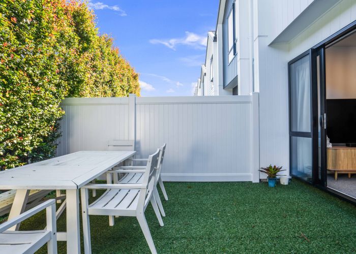  at 2/1 Jersey Avenue, Mount Albert, Auckland City, Auckland