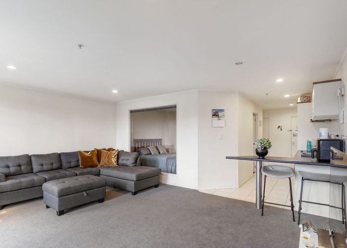  at 1F/127 Grafton Road, Grafton, Auckland City, Auckland