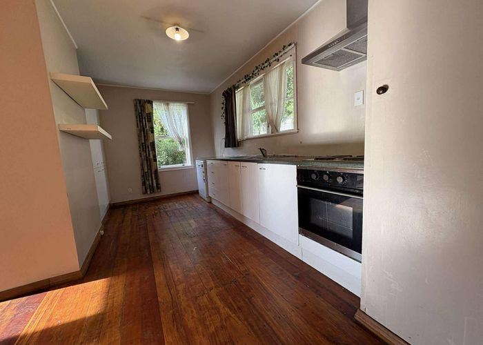  at 21 Montgomery Avenue, Karori, Wellington, Wellington