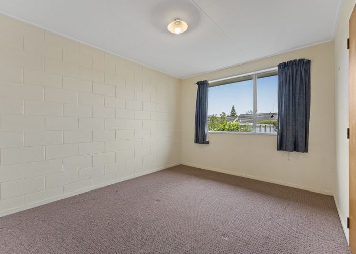  at 706B Pioneer Highway, Takaro, Palmerston North
