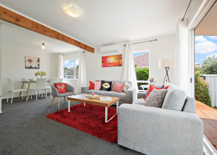  at 1/42 Orams Road, Hillpark, Auckland