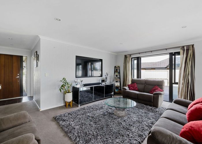  at 52 Chesham Street, Rototuna North, Hamilton