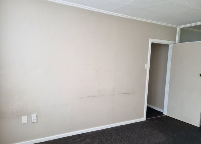  at 5 Lithgow Street, Glengarry, Invercargill