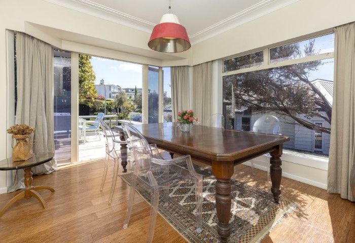  at 24 Vanessa Crescent, Glendowie, Auckland