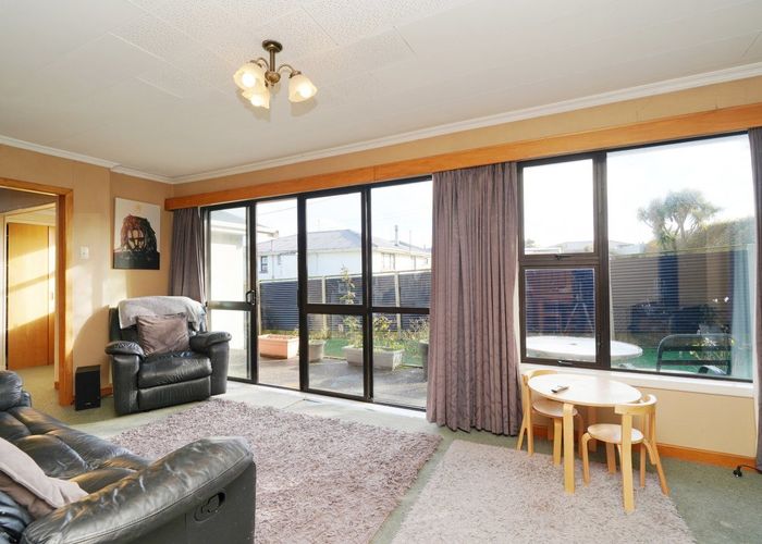  at 30 Wicklow Street, Clifton, Invercargill