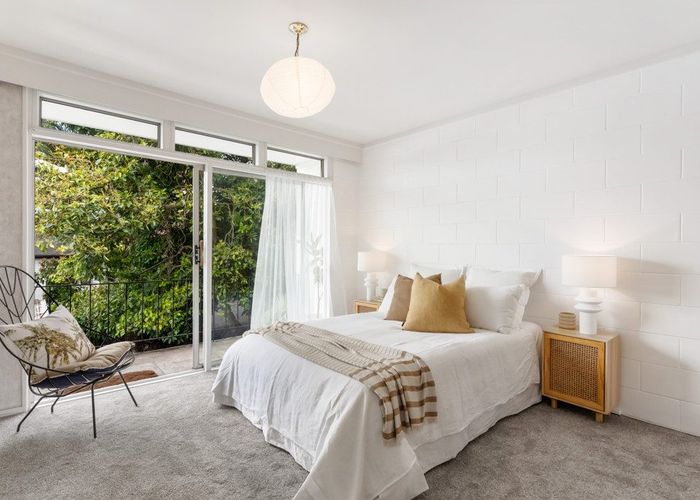  at 8/35 Saint Lukes Road, Mount Albert, Auckland City, Auckland