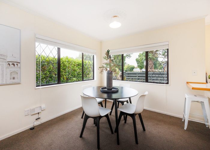  at 432 College Street, Hokowhitu, Palmerston North