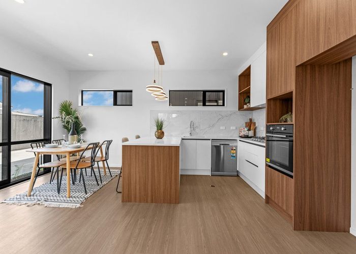  at 1/34 Tennessee Avenue, Mangere East, Manukau City, Auckland