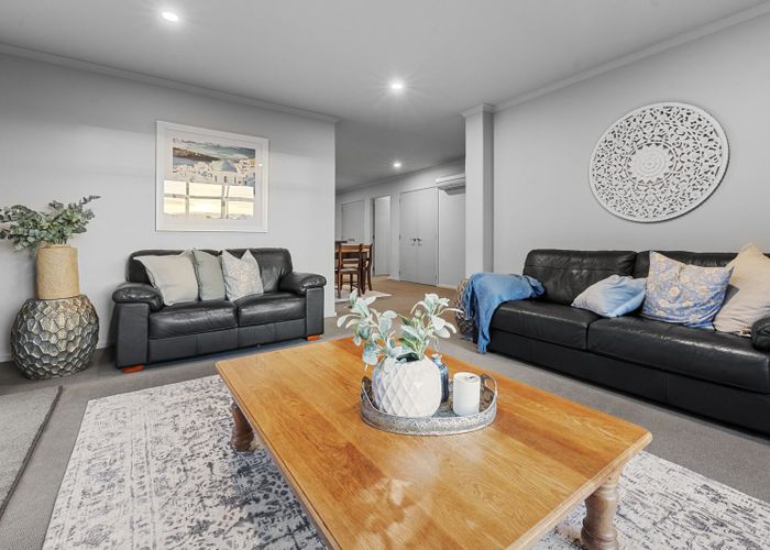  at 6 Barometer Way, Pyes Pa, Tauranga