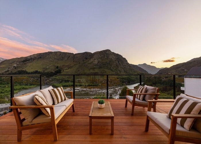  at 6 Powder Terrace, Arthurs Point, Queenstown-Lakes, Otago