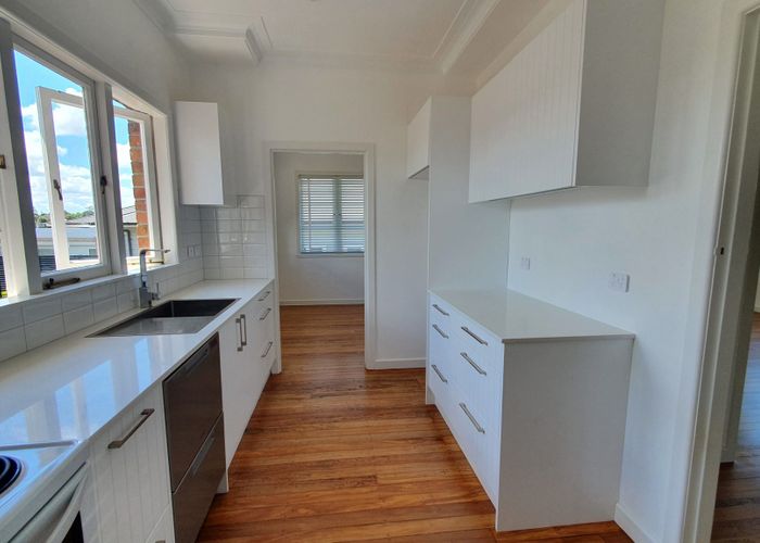  at 17 Burch Street, Mount Albert, Auckland