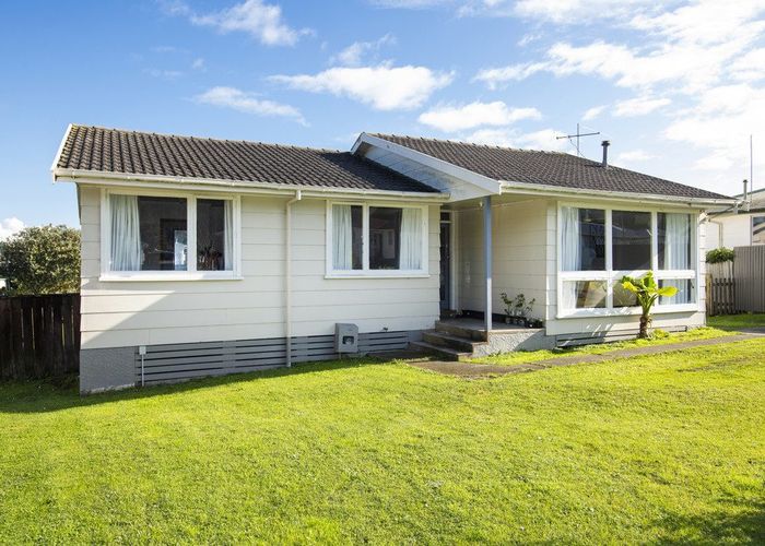  at 52 Lawrence Street, Outer Kaiti, Gisborne
