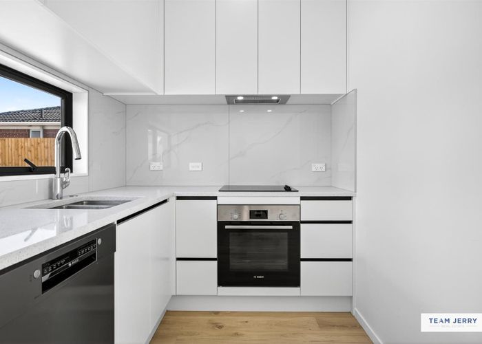  at Lot 1, 41 Ramsey Street, Papatoetoe, Manukau City, Auckland
