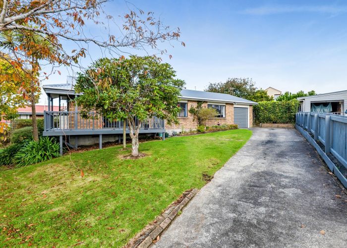  at 24 Poplar Grove, Whalers Gate, New Plymouth