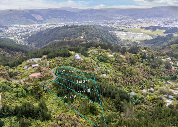  at 43 Avro Road, Blue Mountains, Upper Hutt, Wellington