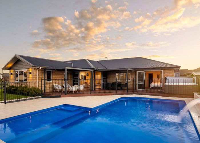  at 39 Bentley Rise, Flagstaff, Hamilton