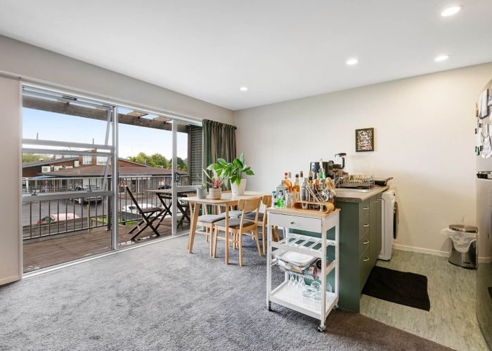  at A4/15 Lovell Court, Albany, North Shore City, Auckland