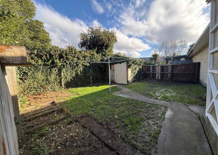  at 1/6 Arran Crescent, Woolston, Christchurch City, Canterbury