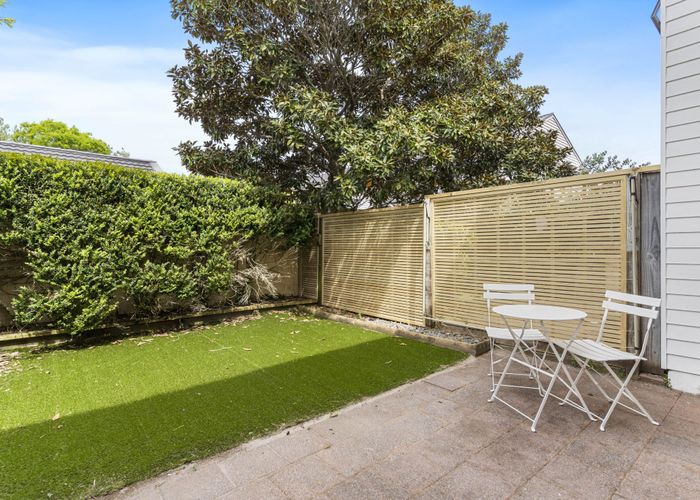  at 6/3 Ambrico Place, New Lynn, Waitakere City, Auckland