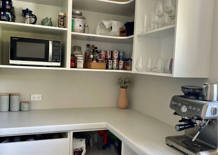  at 92 Bowenvale Ave, Cashmere, Christchurch City, Canterbury