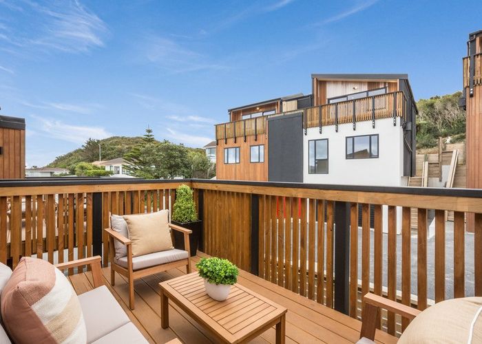  at 10 Stockden Place, Karori, Wellington, Wellington