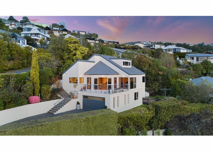  at 40 Woodlau Rise, Huntsbury, Christchurch