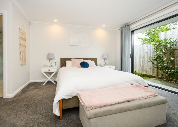  at 6 Ngaio Street, West End, Palmerston North, Manawatu / Whanganui