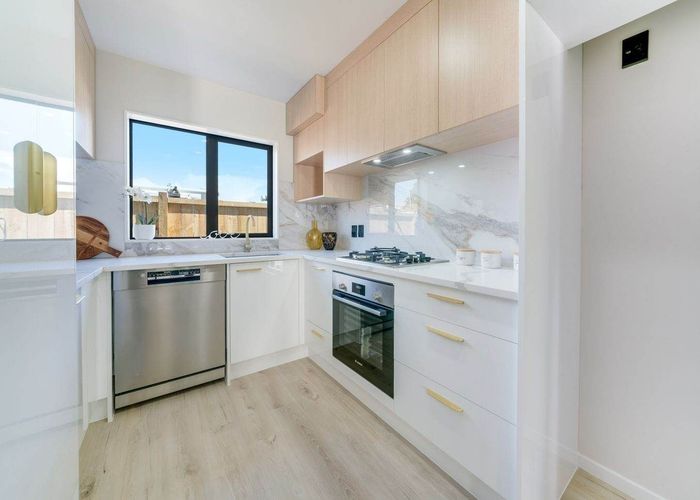  at 4/11 Morris Avenue, Papatoetoe, Manukau City, Auckland