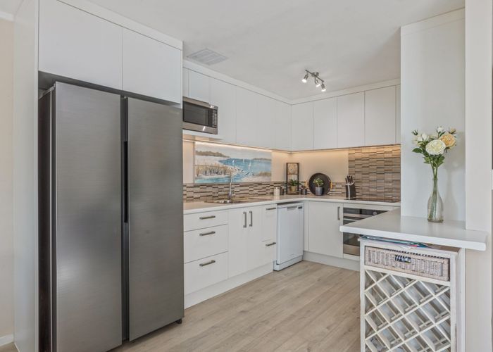  at 1/61 Birkdale Road, Birkdale, Auckland